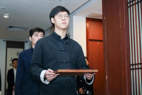 罗湖区人大常委副主任谭会茹一行莅临星欧娱乐调研